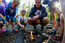 https://d1kq1f9a6xp251.cloudfront.net/wp-content/uploads/2016/04/23133813/campfire.jpg